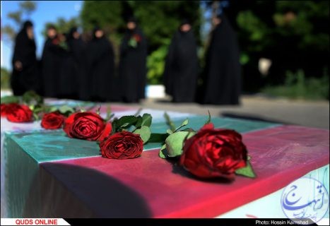 پیکر مطهر دو شهید گمنام در شهرستان پردیس تشییع می‌شود