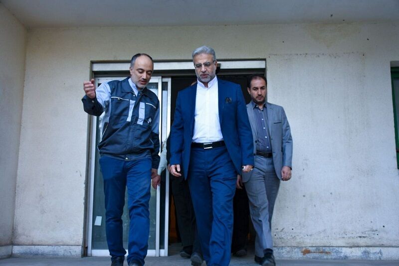 سرپرست وزارت تعاون، کار و رفاه اجتماعی از ۳ طرح صنعتی خراسانشمالی بازدید کرد
