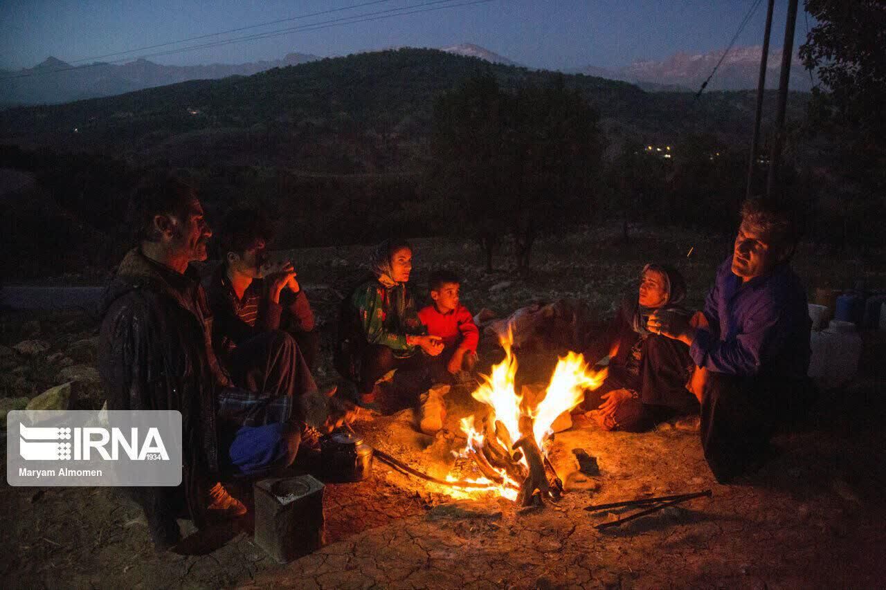 سوخت پاییزه ۸۰۰ خانوار عشایر کوچروی شیروان تامین شد سوخت پاییزه ۸۰۰ خانوار عشایر کوچروی شیروان تامین شد
