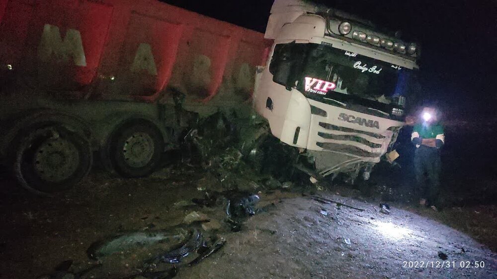 ۳ فوتی و ۲ مجروح در برخورد پژو با کامیون در اسفراین