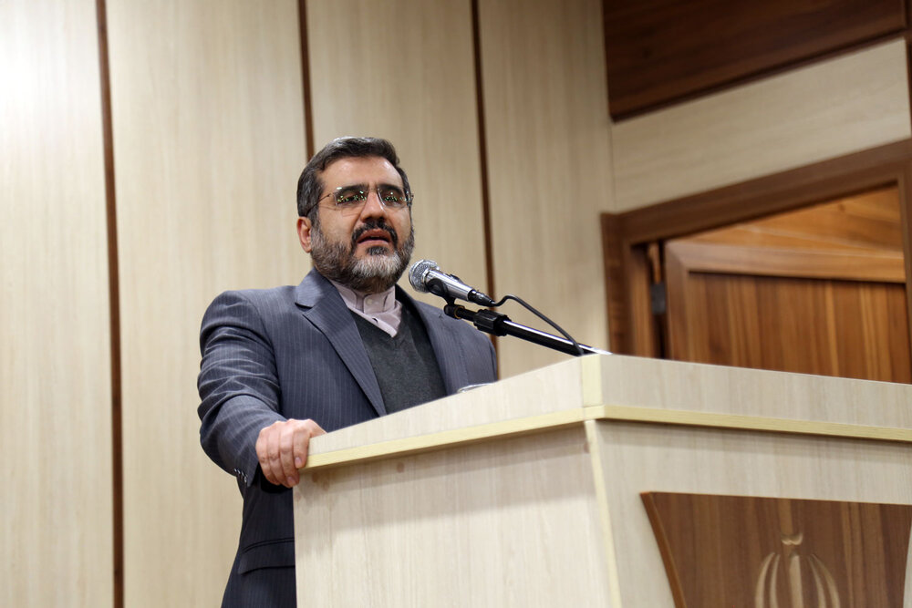 قدرت فرهنگ و هنر باید در اختیار ارزش‌های دینی قرار گیرد