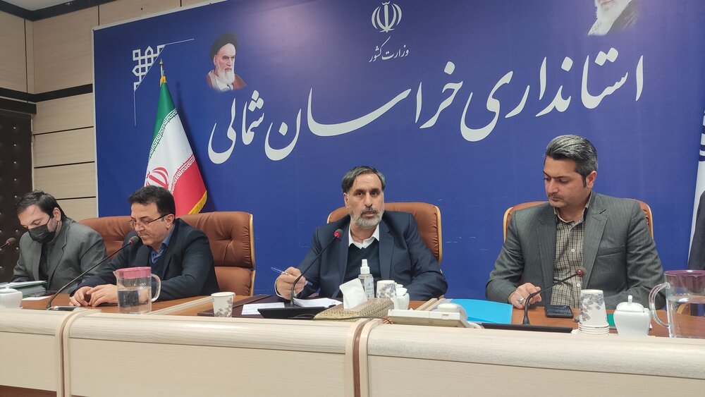 ایران اسلامی با وحدت مردم و تبعیت از رهبری استوار مانده است