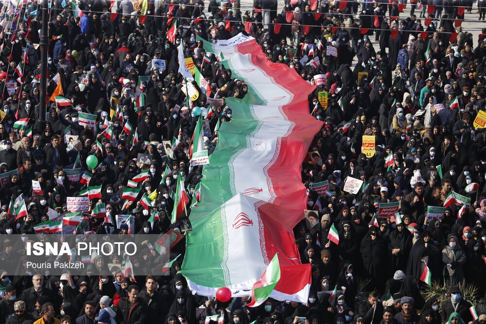 ۲۲ بهمن نماد وحدت و همدلی‌ در خراسان شمالی