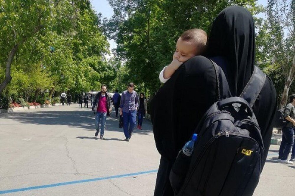 افزایش مرخصی زایمان دانشگاه آزادیها به ۲۴ ماه