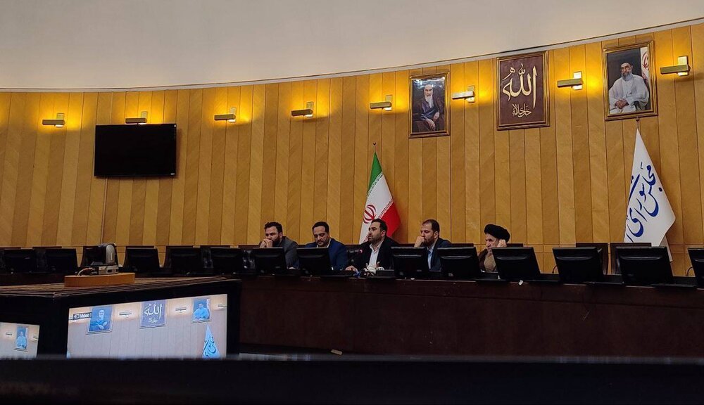 بخشهای خصوصی و دولتی حوزه فناوری اطلاعات برای اثربخشی لایحه برنامه هفتم همافزایی داشته باشند