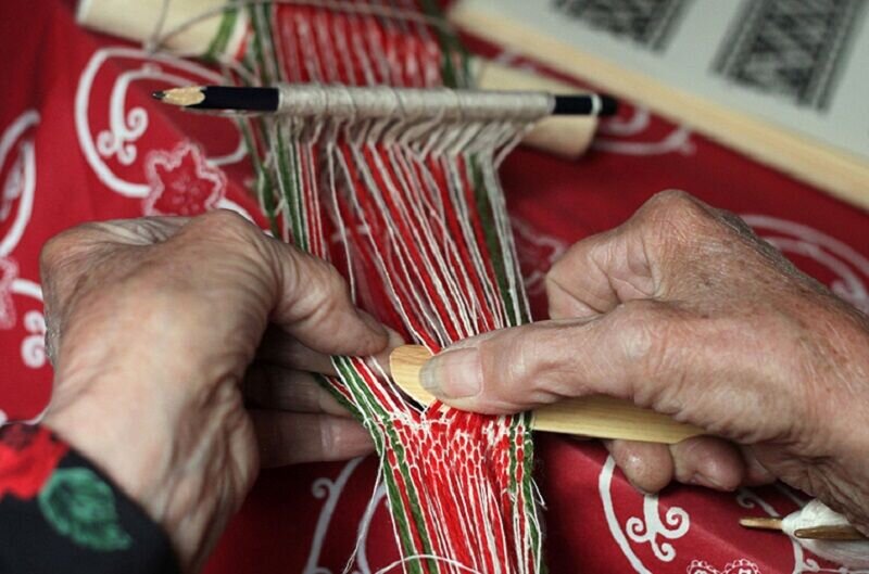 احیای نواربافی بعد از ۳۰ سال در خراسانشمالی