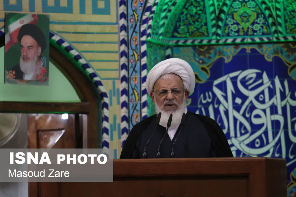 امامت یک موضوع اساسی در اسلام است/ نیاز امروز امت اسلامی وحدت است