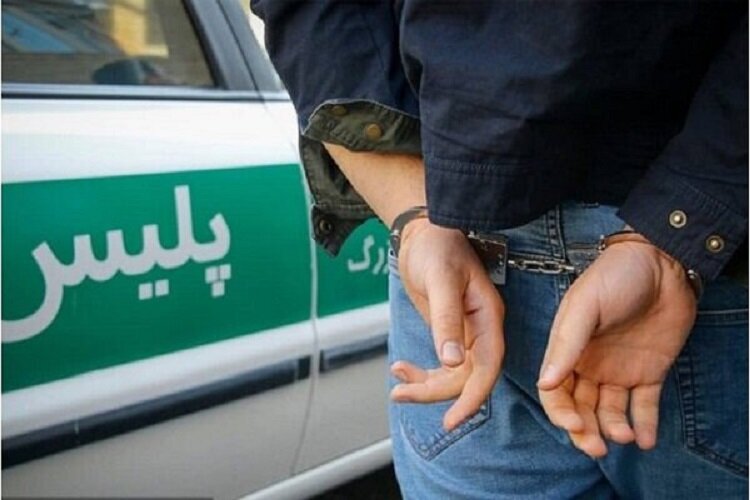 دستبند پلیس اسفراین بر دستان سارقان سابقه دار لوازم خودرو
