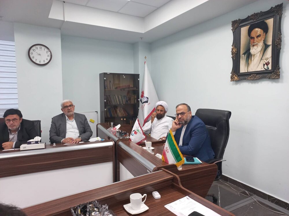 بنیاد شهید و امور ایثارگران ناظر حقوق ایثارگری در نظام اداری کشور است
