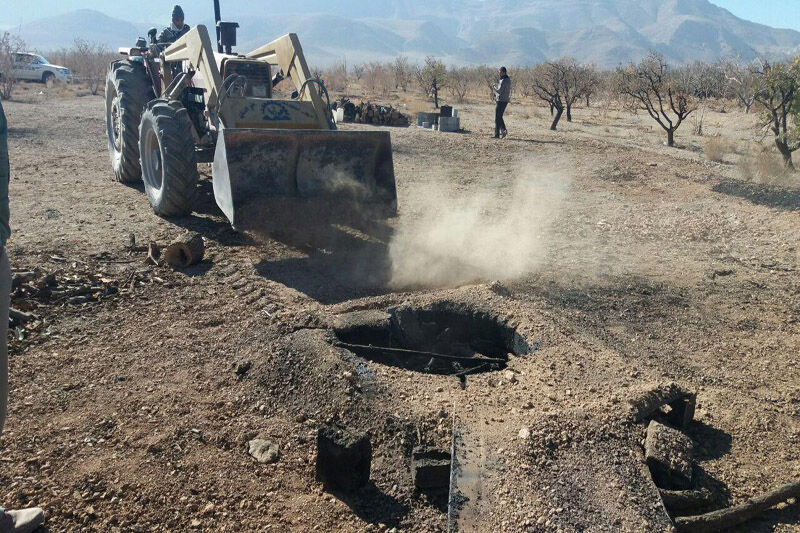 یک دستگاه حفاری غیر مجاز چاه در جهان آباد میبد شناسایی شد