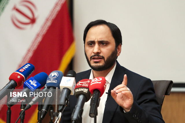 بهادری جهرمی: درگیر جنگ ترکیبی، اقتضائات زندگیمان باید مطابق نبرد باشد