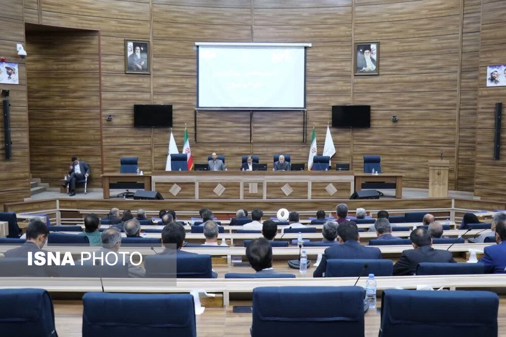 استاندار خراسان شمالی: احزاب، تحت تاثیر شبکههای معاند قرار نگیرند