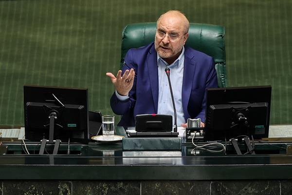 لایحه بودجه ۱۴۰۳ با تاخیر به مجلس ارسال میشود لایحه بودجه ۱۴۰۳ با تاخیر به مجلس ارسال میشود
