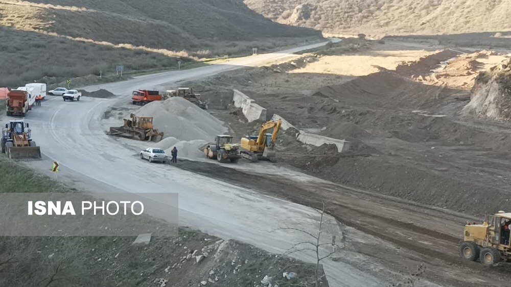 همکاری‌ سپاه در بازسازی موقت محور چمن‌بید – جنگل گلستان