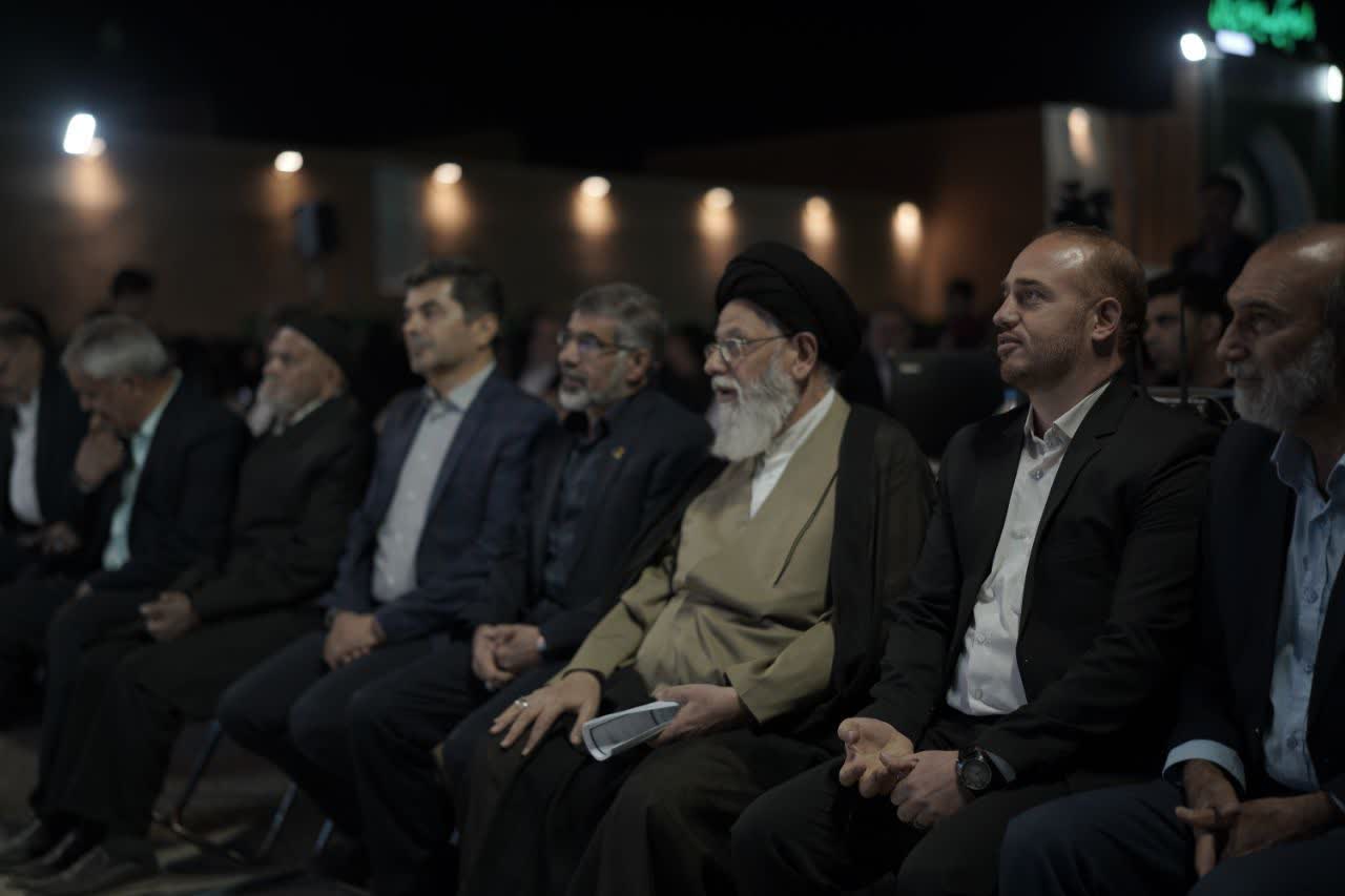 برگزاری یادبود شهدای بخش مرکزی همراه با محکومیت جنایات رژیم جعلی صهیونیستی برگزار شد