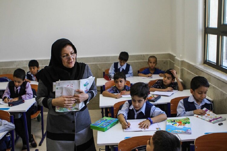 آموزش ۳۰۰۰ معلم ابتدایی در قالب طرح شهید همت در خراسان شمالی