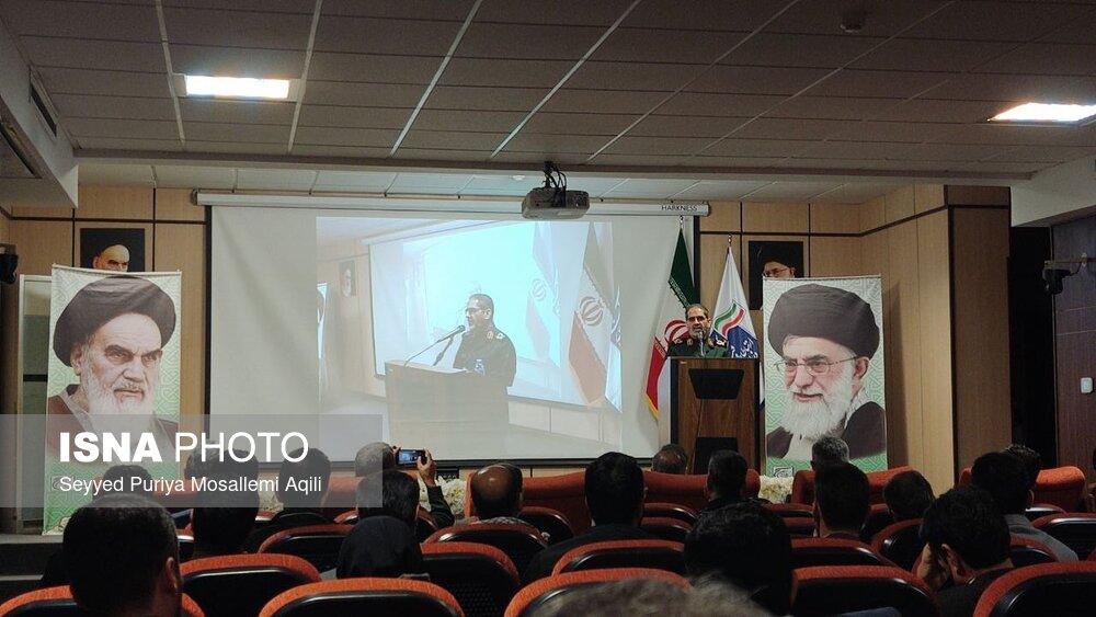 کارآمدی مسؤولان، الزامی برای رضایتمندی مردم است