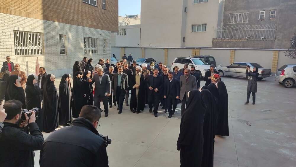 افتتاح دبیرستان ۱۵ کلاسه از محل اعتبارات سفر رهبری در بجنورد
