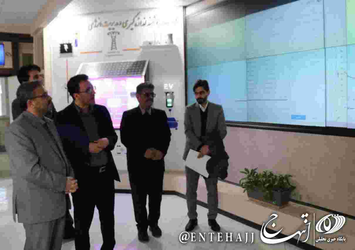بازدید سرپرست معاونت عمرانی استانداری از شرکت توزیع برق استان