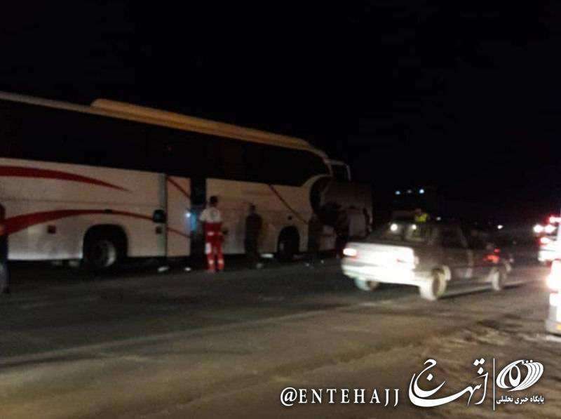 اسکان مسافران در راه مانده در گردنه امین الله توسط سازمان هلال احمر خراسان شمالی