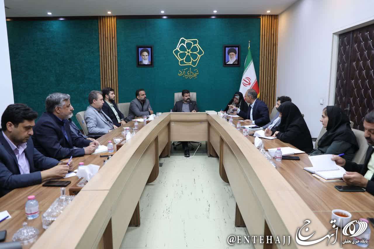 تکمیل یک و نیم هکتار نوار سبز بلوار مدرس تا پایان مرداد